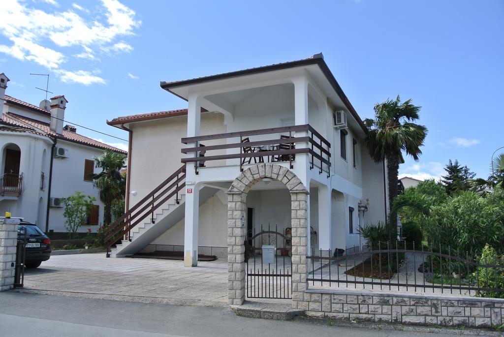 Apartmaji Nika Izola Exterior photo